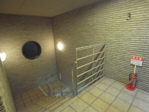 1030264158_17