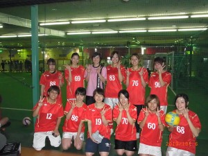 変換 ～ 女子チーム集合写真